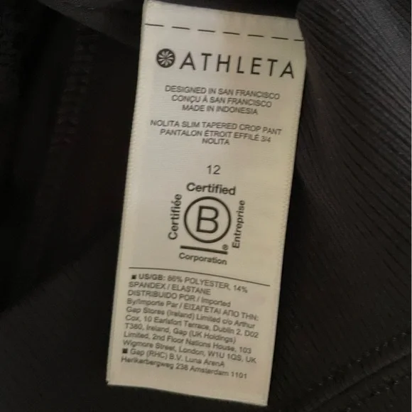 Athleta Black Nolita Slim Tapered Crop, NWT, Size 12 (may fit larger) - Picture 10 of 10